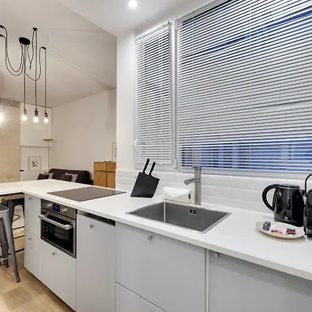 Modern - 2br-6p-oberkampf דירה פריז