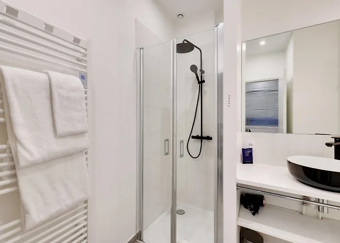 Modern - 2br-6p-oberkampf Апартаменты